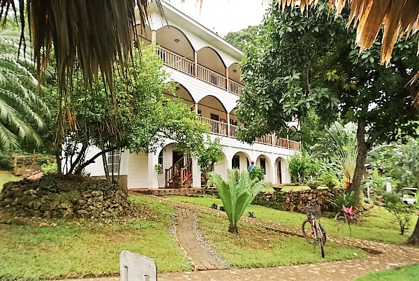 Hotel Colibri Hill Utila