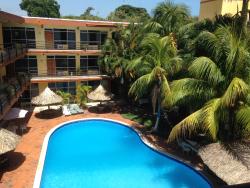 Gran Hotel Paris La Ceiba utilaguide.com