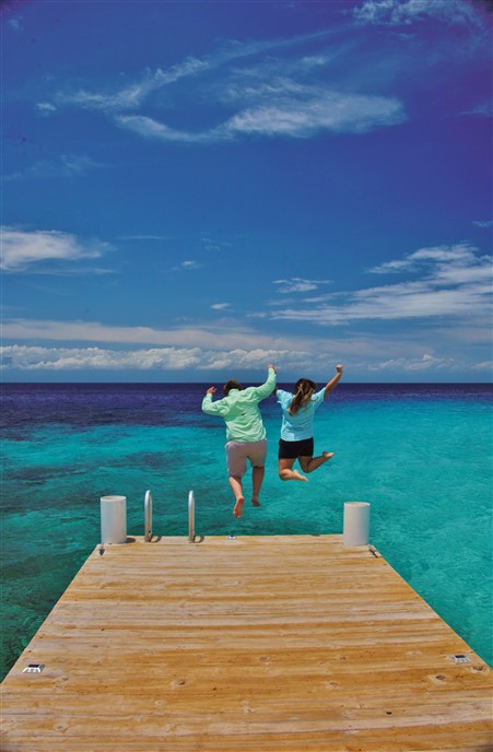 Make a splash in Utila Utila, Bay Islands, Honduras, Tropical holiday, vacation, what to pack