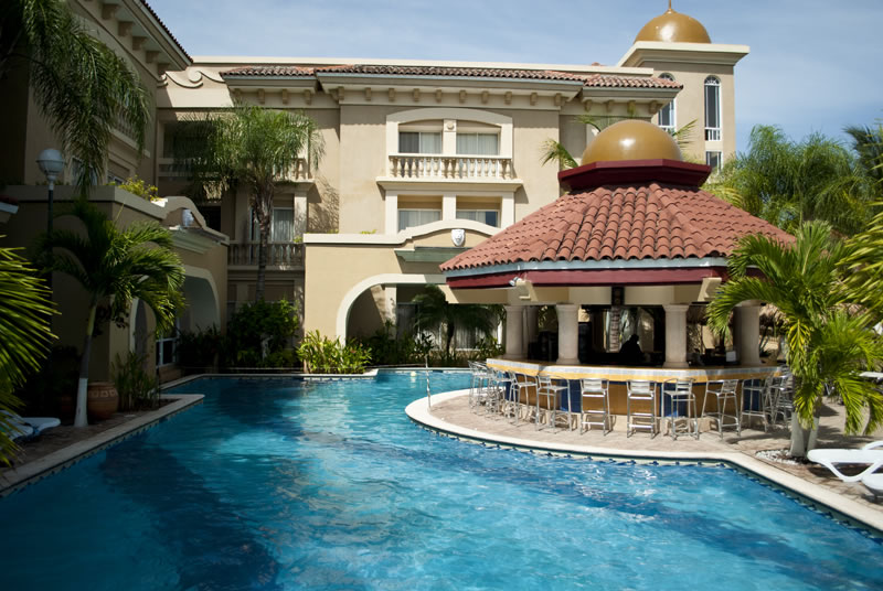 La Quinta Real Beach Hotel La Ceiba Honduras utilaguide.com