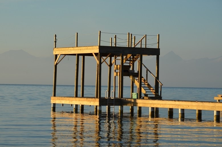 Casa Colorado has 3 bedrooms and a private dock located near the beach